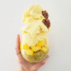 mango pineapple smoothie