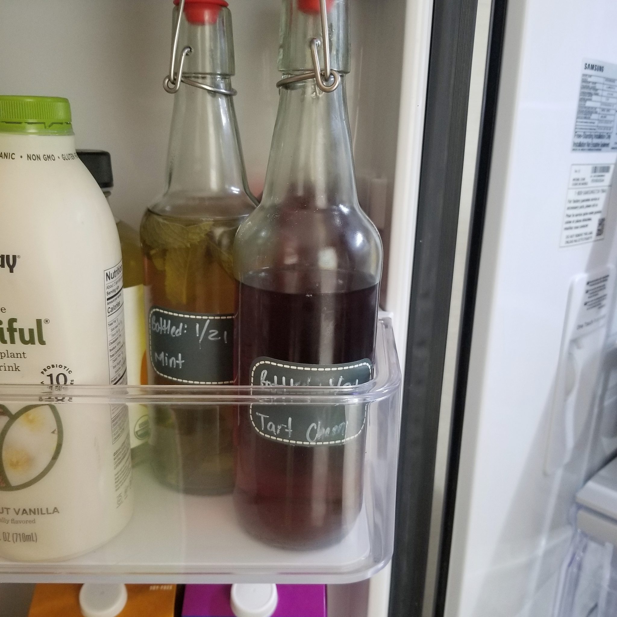 Kombucha brew it right at home! The Hint of Rosemary