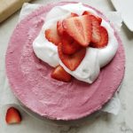 vegan strawberry cashew cheesecake