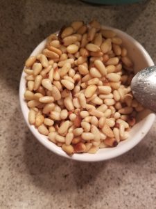 maqluba pine nuts