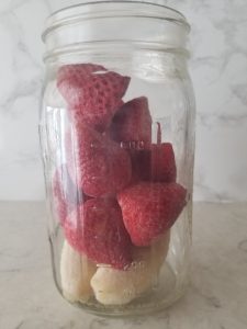 strawberry banana smoothie ingredients