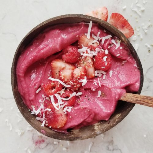 Recipe This  Blender Strawberry Banana Smoothie Bowl