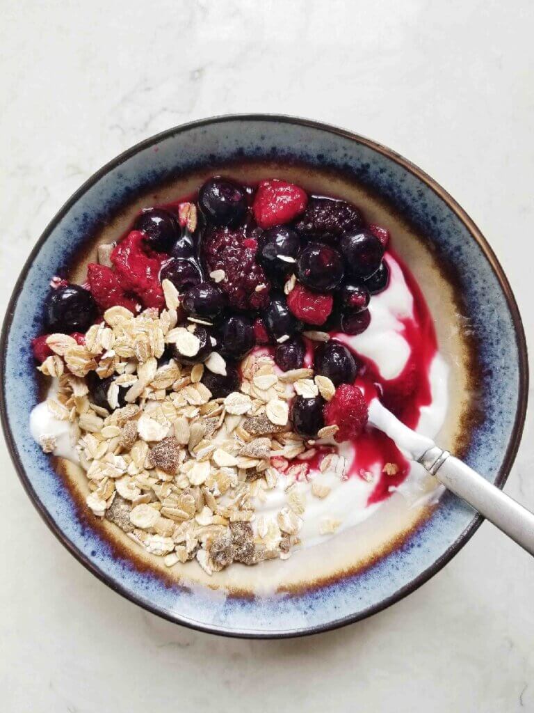 Berry and Muesli Yogurt Bowl - The Hint of Rosemary