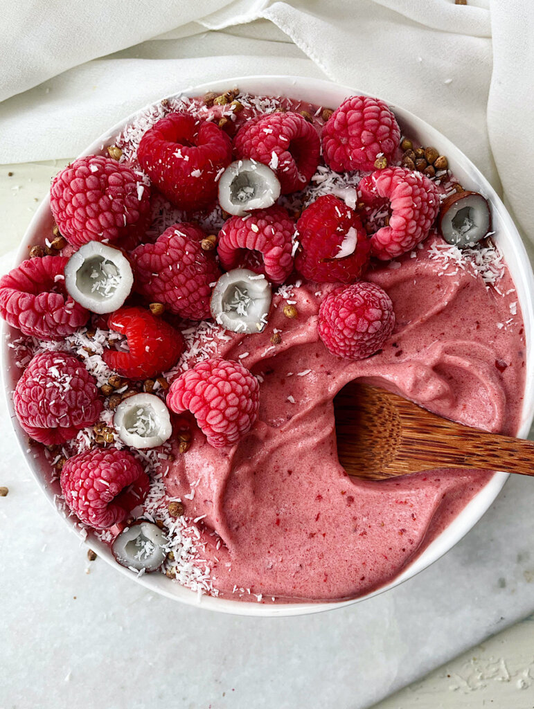 red smoothie bowl
