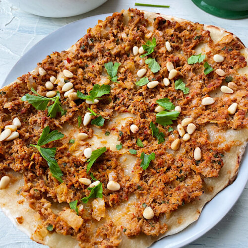 arabic sfiha with pine nuts and parsley