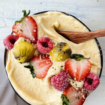 Pineapple Smoothie Bowl Recipe