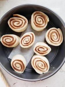 vegan sourdough cinnamon rolls web stories 7