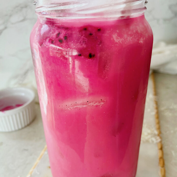 Strawberry Dragon Fruit Refresher (Dunkin) - The Hint of Rosemary