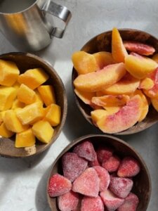 Strawberry peach mango smoothie bowl ingredients