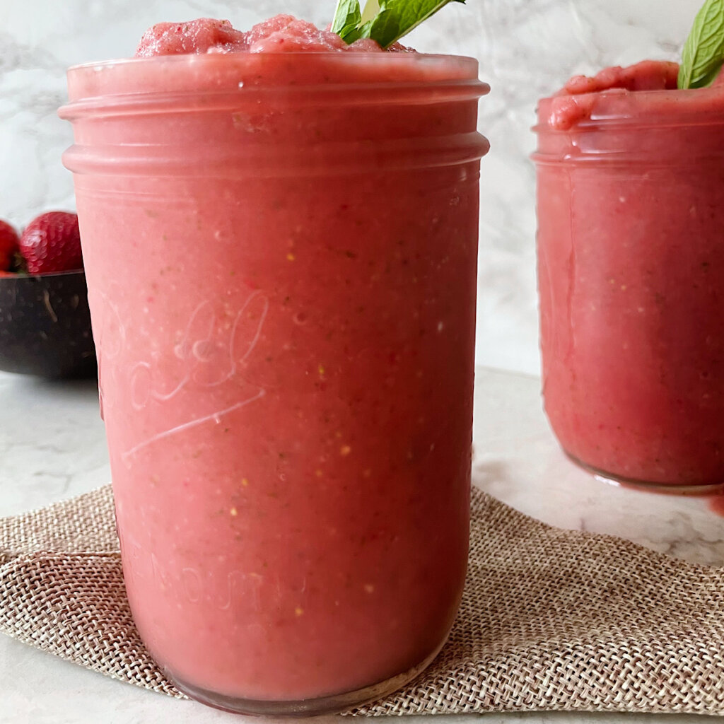 https://thehintofrosemary.com/wp-content/uploads/2022/07/Watermelon-smoothie-recipe-cover-photo-1024x1024.jpg